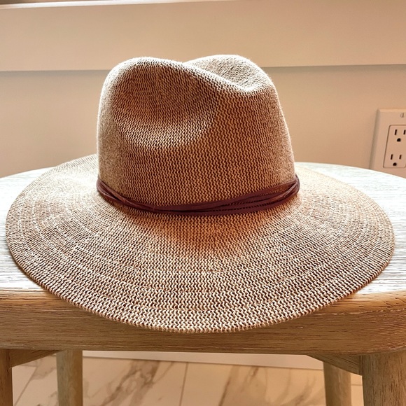 Urban Outfitters Panama Hat - Picture 2 of 3